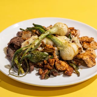 Fajitas Mixtas (Chicken, Steak, Shrimp)