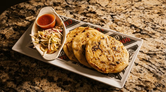 Pupusas Revueltas.